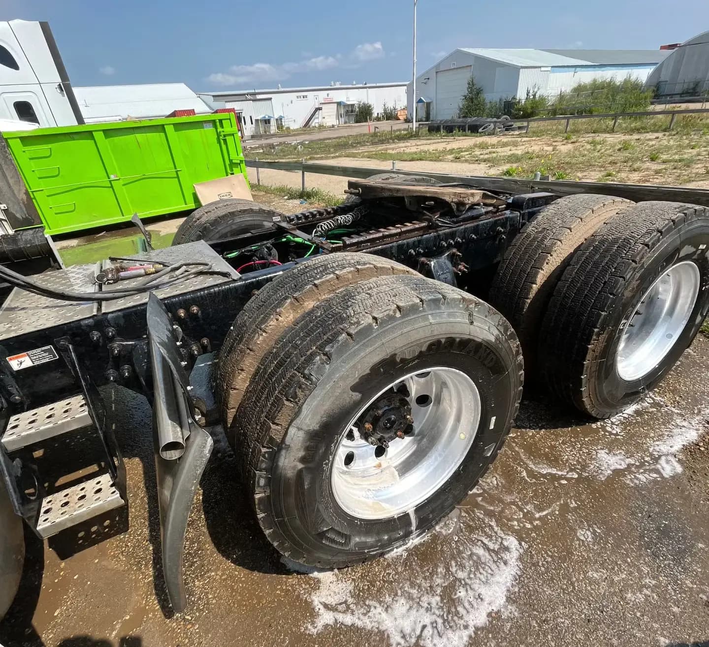 Fleet Vehicle Cleaning Services in Green